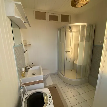 Lumineux En Front De Mer,