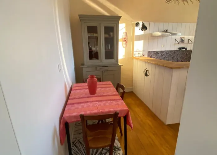 Lumineux En Front De Mer, Apartment